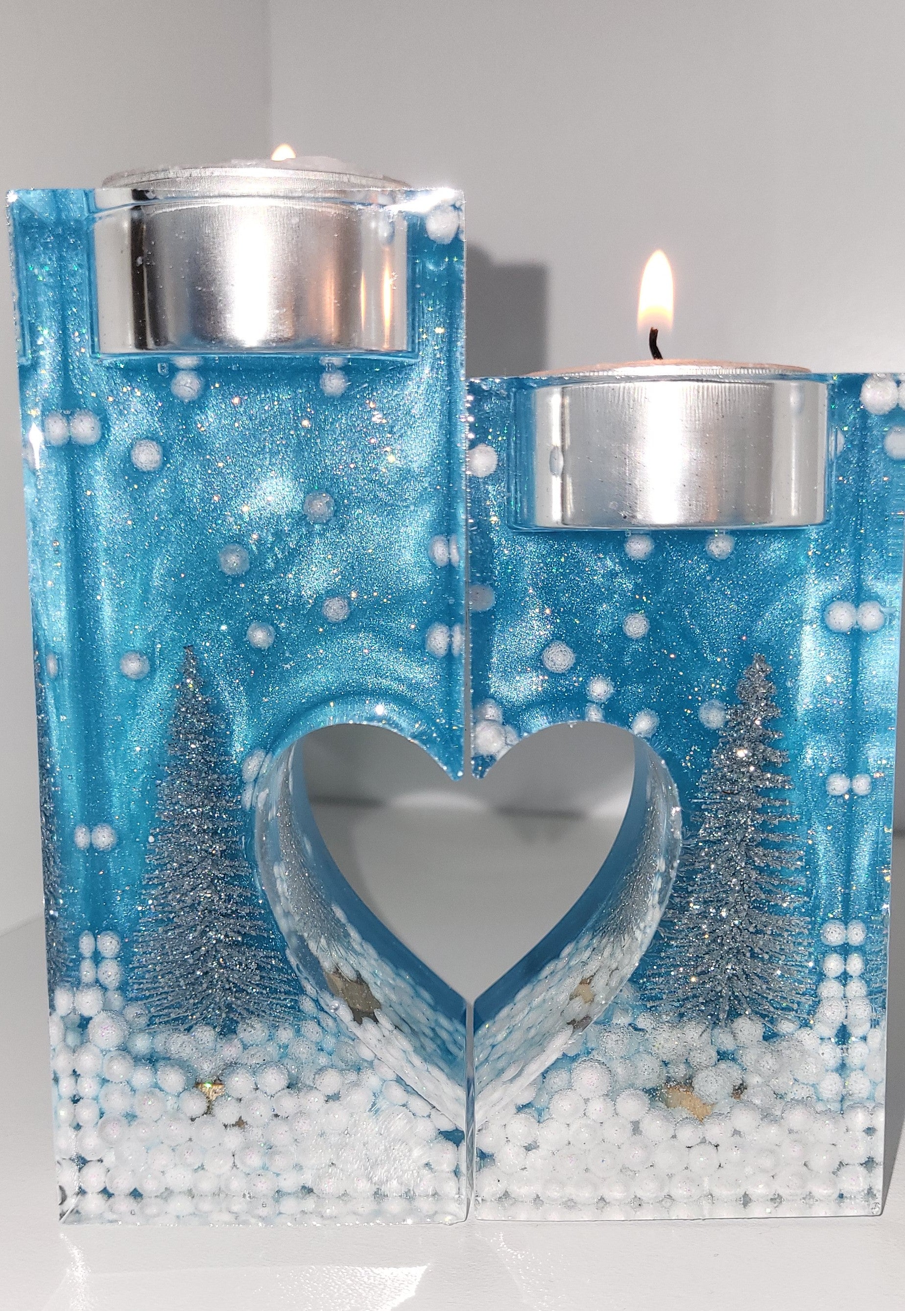 Winter themed candle holder pair 6