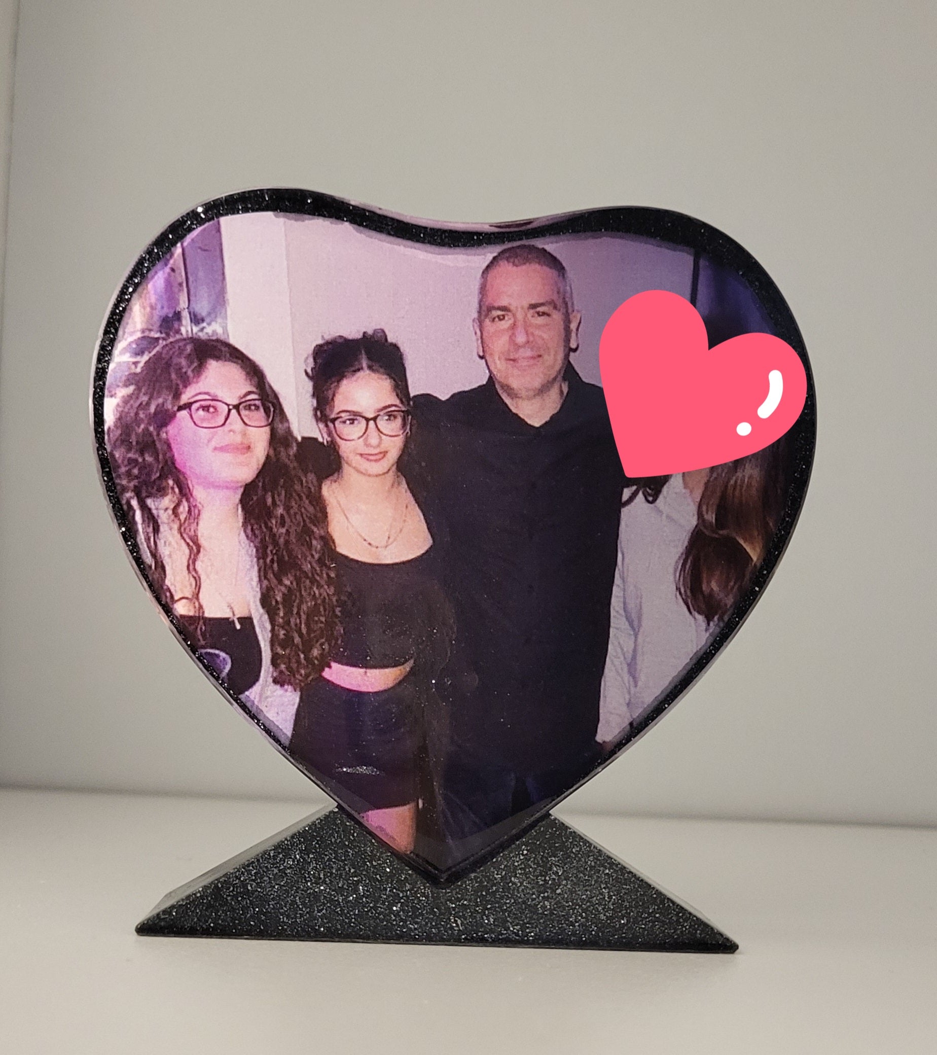 Heart frame picture display 6