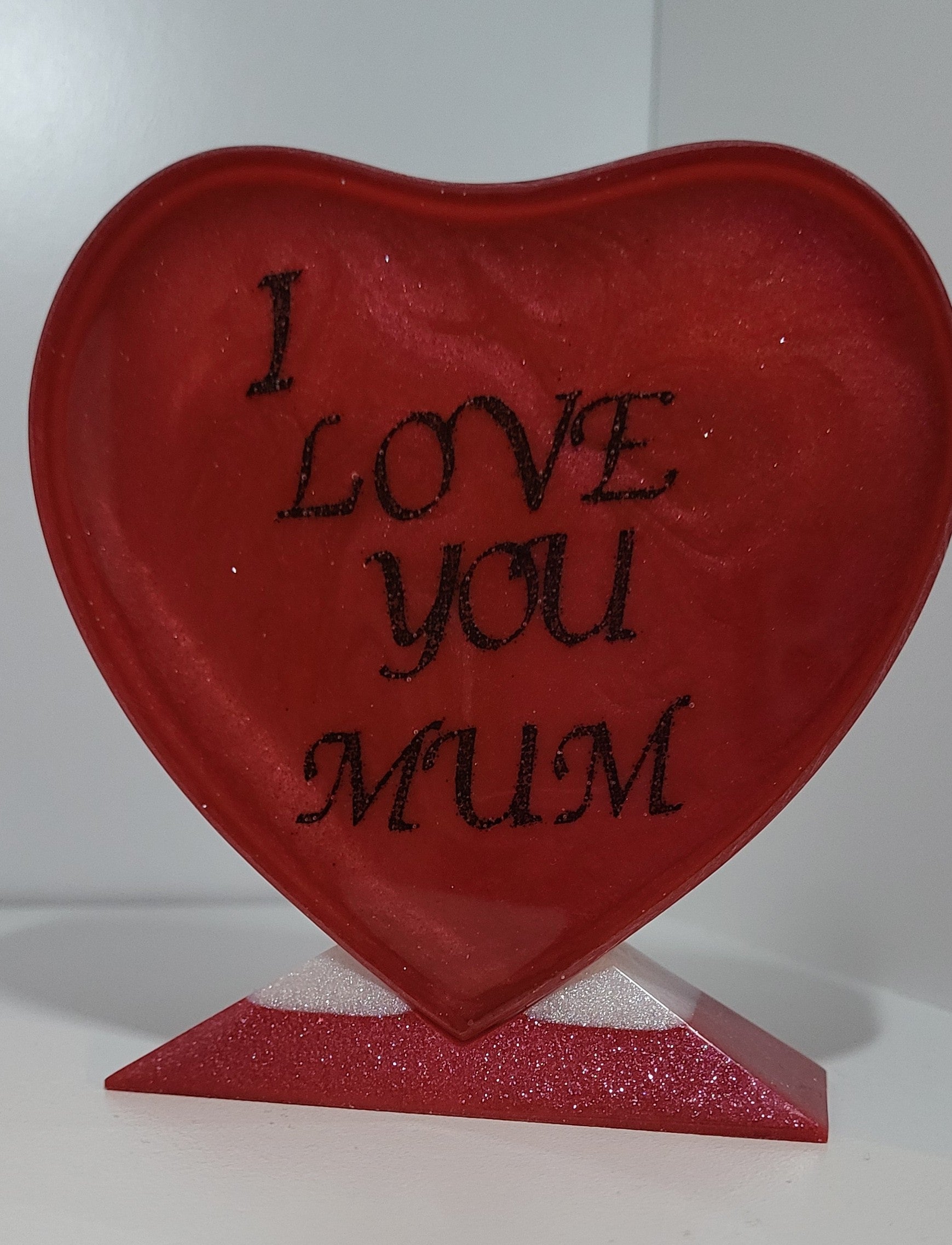 Mum Heart Stand Gift