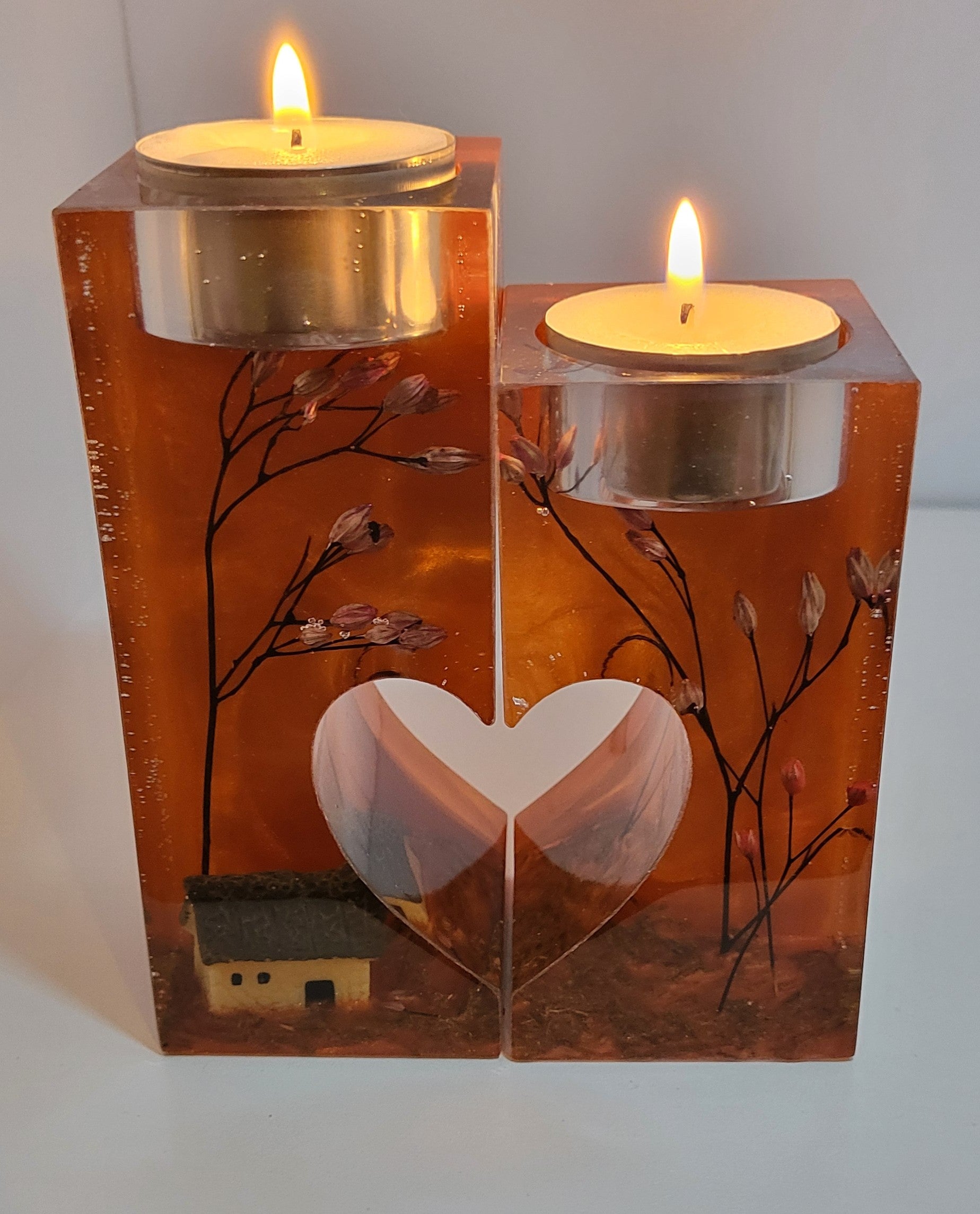 Cottage Under an Autumn Sky candle holder 2